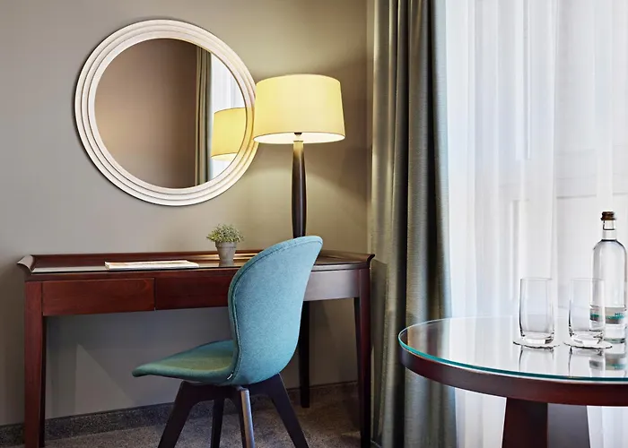 Hotell Lindner Plaza, Part Of Jdv By Hyatt Köln