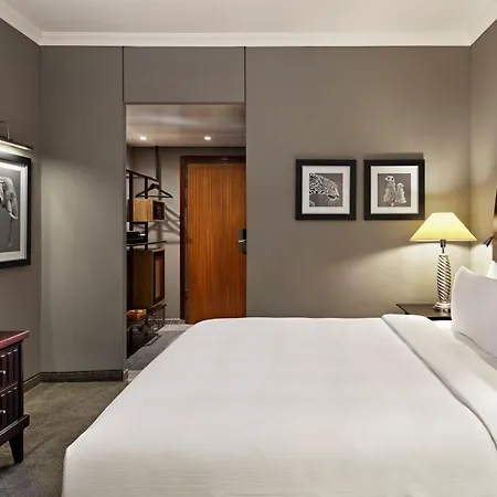 Hotel Lindner Plaza Köln