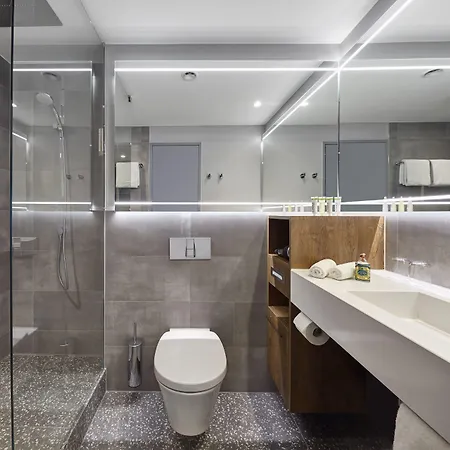 Lindner Plaza, Part Of Jdv By Hyatt 4* Cologne