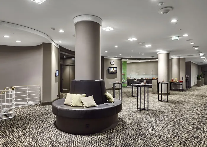 Hotel Lindner Plaza, Part Of Jdv By Hyatt Cologne