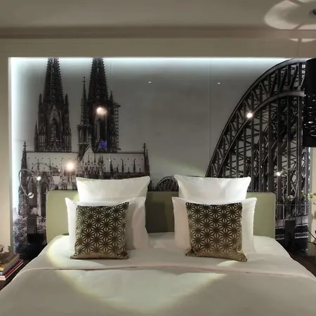 Lindner Plaza 4* Köln